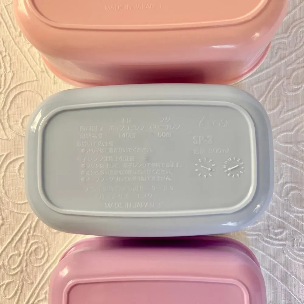 Sailor Moon Crystal nesting bento lunch box food storage containers pastel